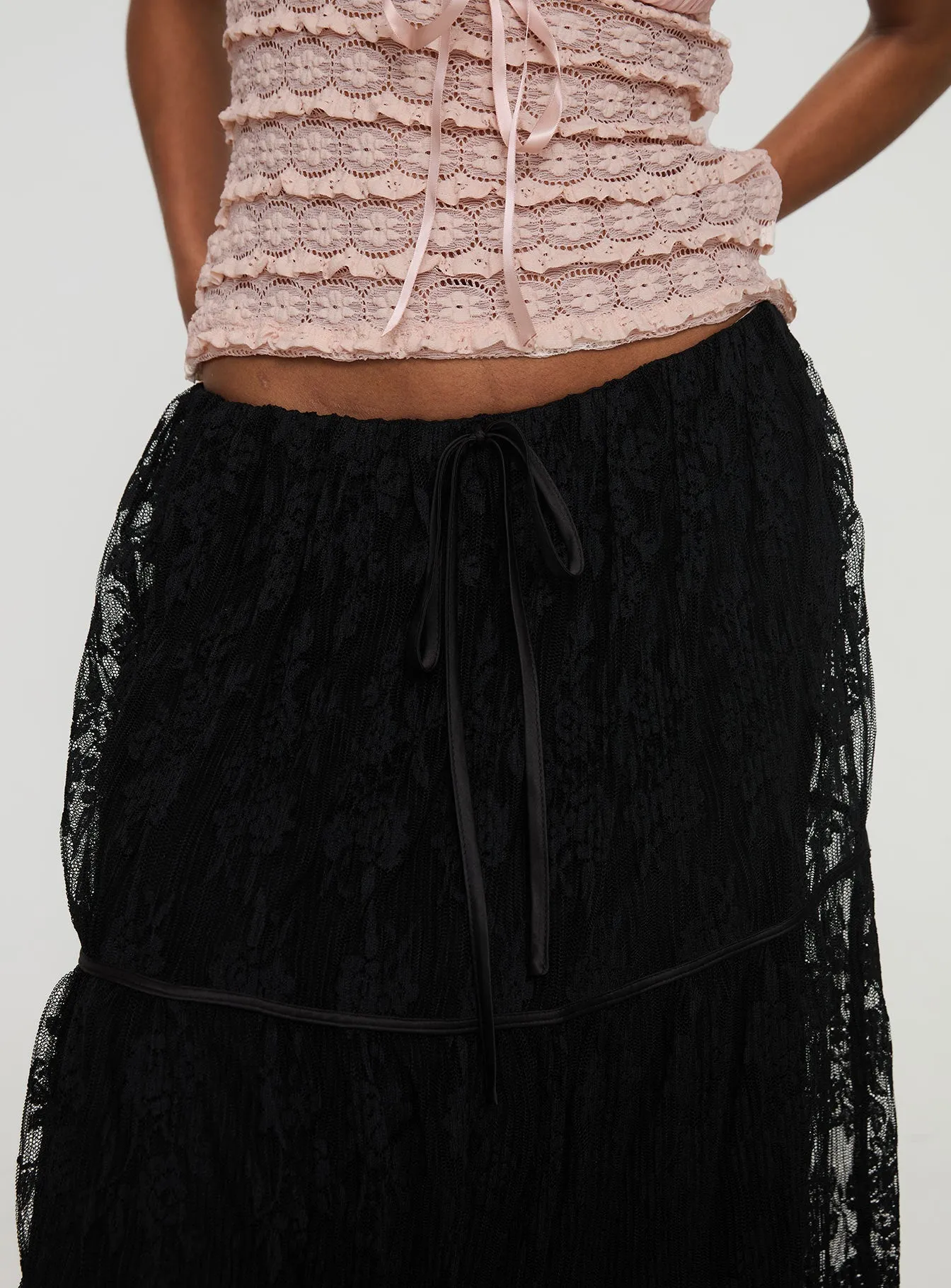 Oh Plisse Maxi Skirt Black