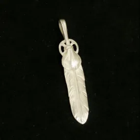 Silver Heart Wheel Feather (S) / Brand New